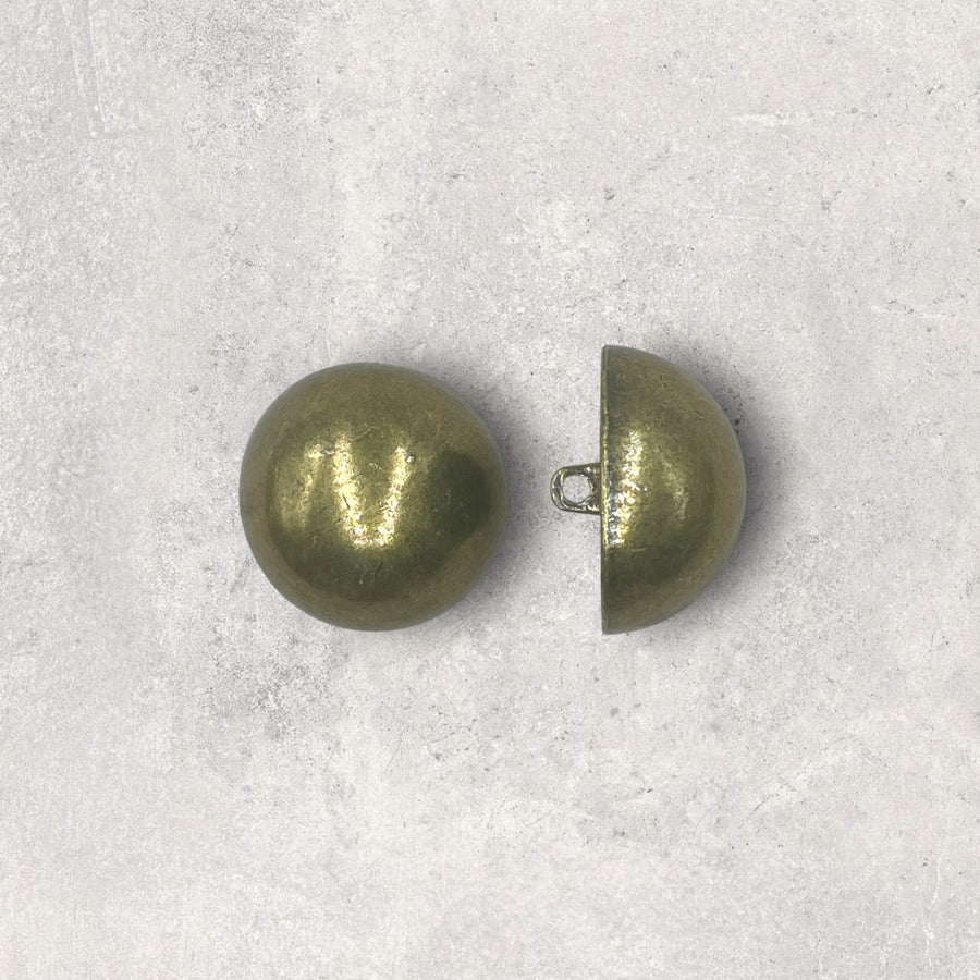 Messingknap med øje ca. ø12,5mm, oxyderet