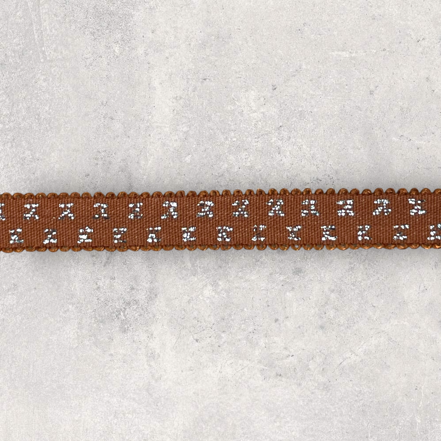 Stropelastik, rødbrun med sølvnistre 10mm, 1m