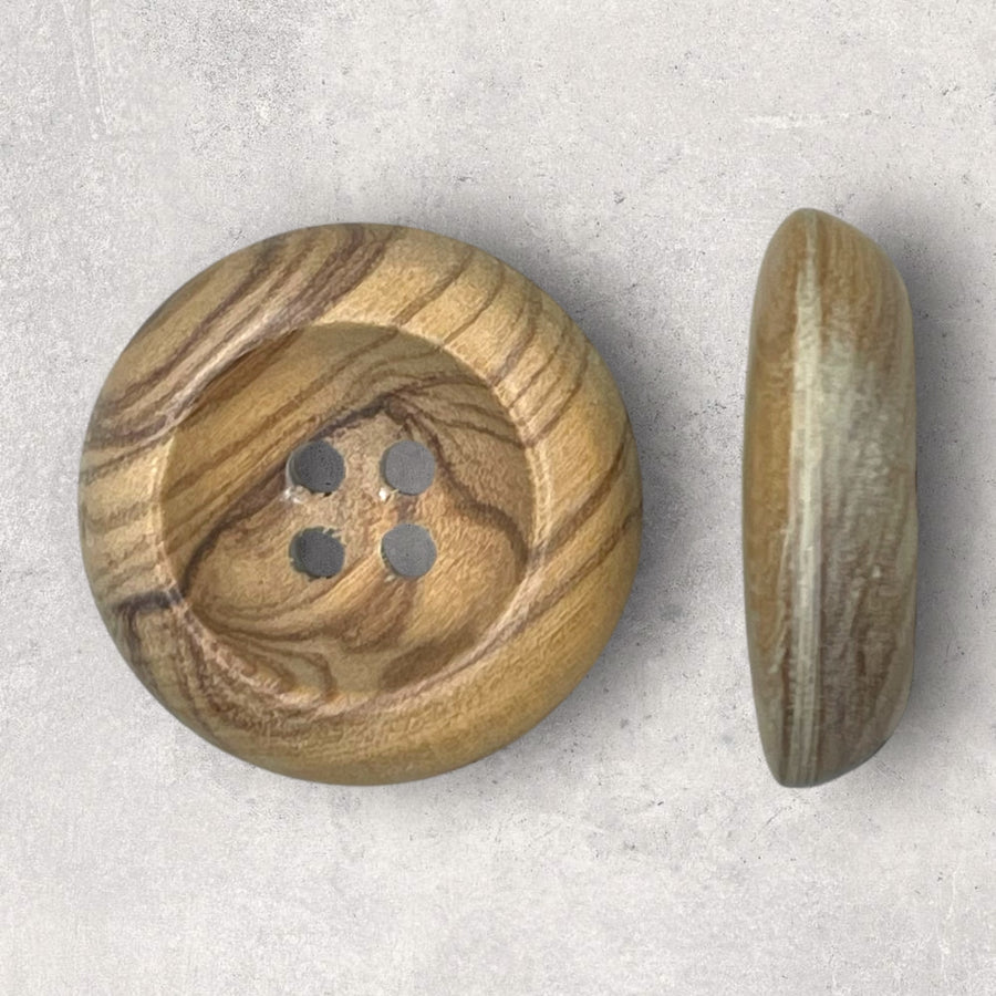 Knap med fordybning i træ med synlige årer ø25mm 4 huller