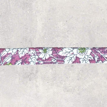 Tittekant, hvide blomster på lyserød/lilla bund, 11mm bomuldspoplin, 1m