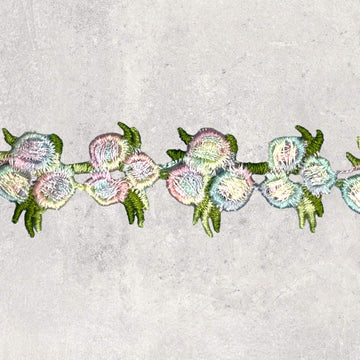 Blomsterbånd, i ranke lyserød/lyseblå/hvid, 1m