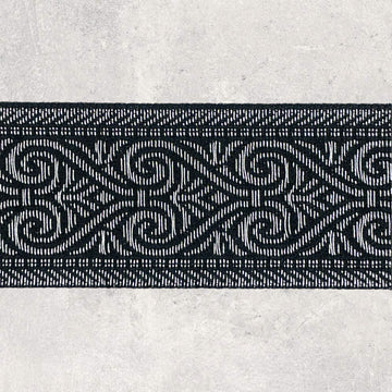 Brokadebånd, sølvmønster på sort bund, 1m