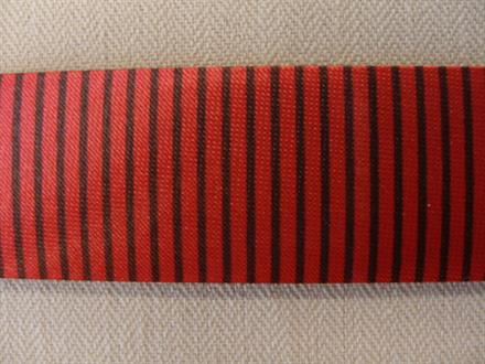Skråbånd mønstret, rød m. sorte striber, 1m