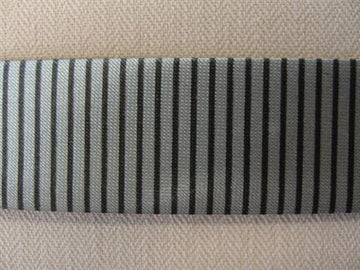 Skråbånd mønstret, lysegrå m. sorte striber, 1m