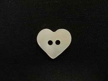 Perlemorsknap hjerte 2-huls natur, 20mm