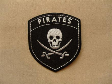 Strygemærke, pirates hvid