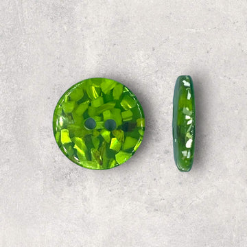 Plastknap, grøn med indstøbt glimmer, 2-huls ø15mm
